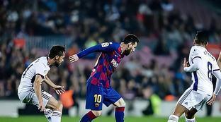 革新足球战 革新足球战