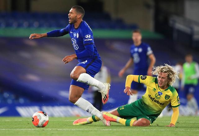 强调进攻与 强调进攻与